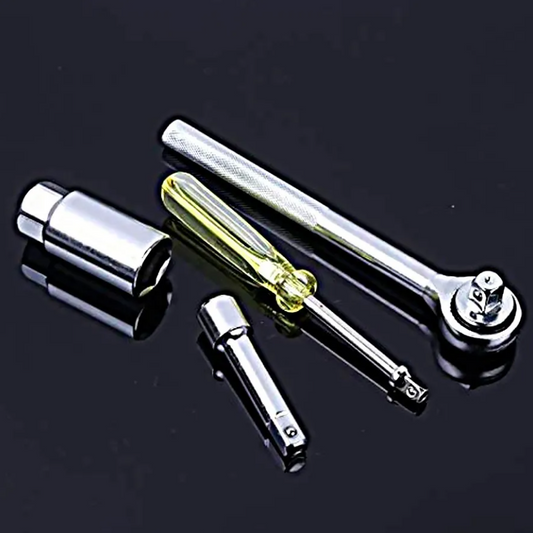 Llave Inglesa con 40 juegos de dados